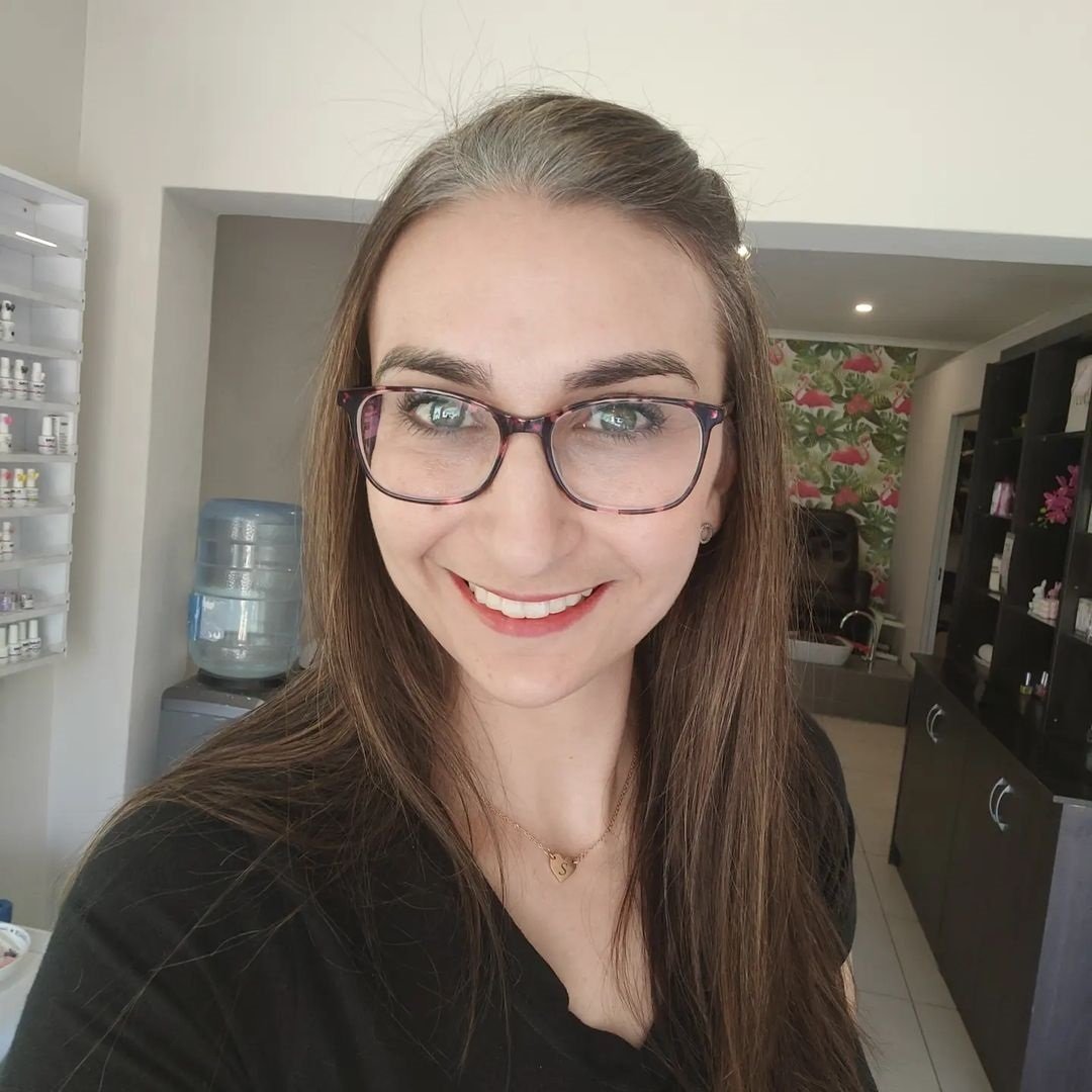 TroubleJen from California,United States