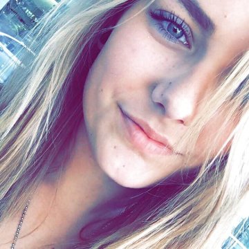 BluntlyBlonde from California,United States